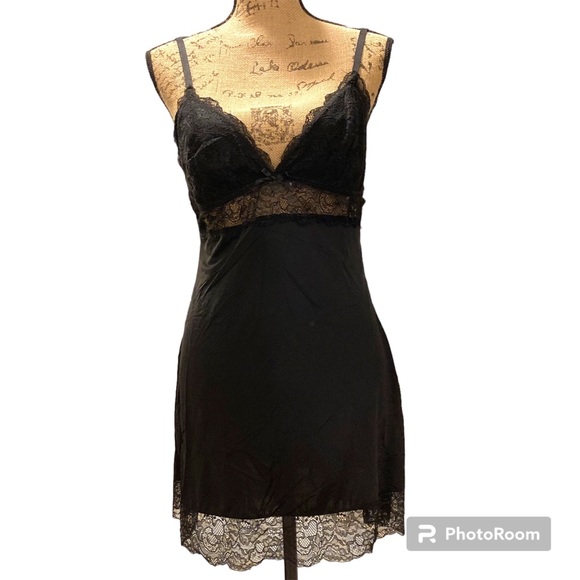 Black alluring slip Nightie Small, lace - Picture 1 of 5